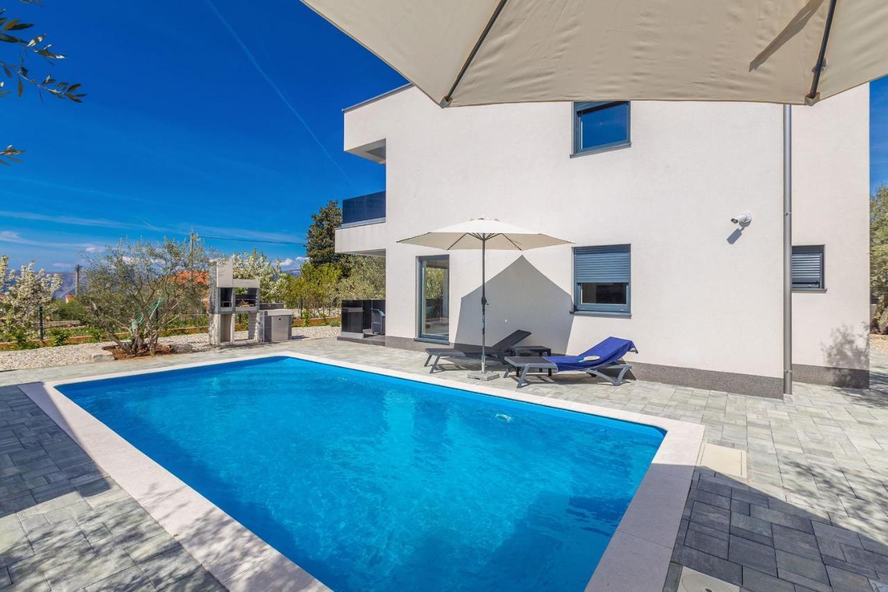Villa Lio With Private Pool Linardići المظهر الخارجي الصورة