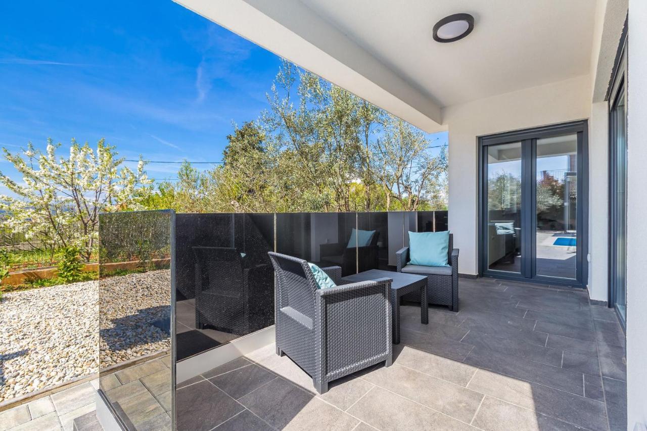 Villa Lio With Private Pool Linardići المظهر الخارجي الصورة